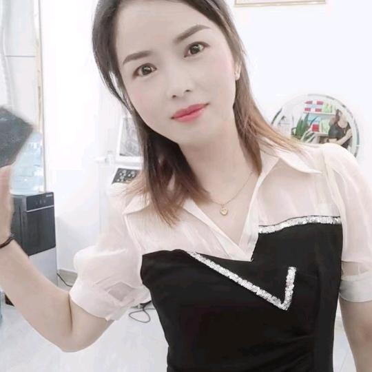 莹莹