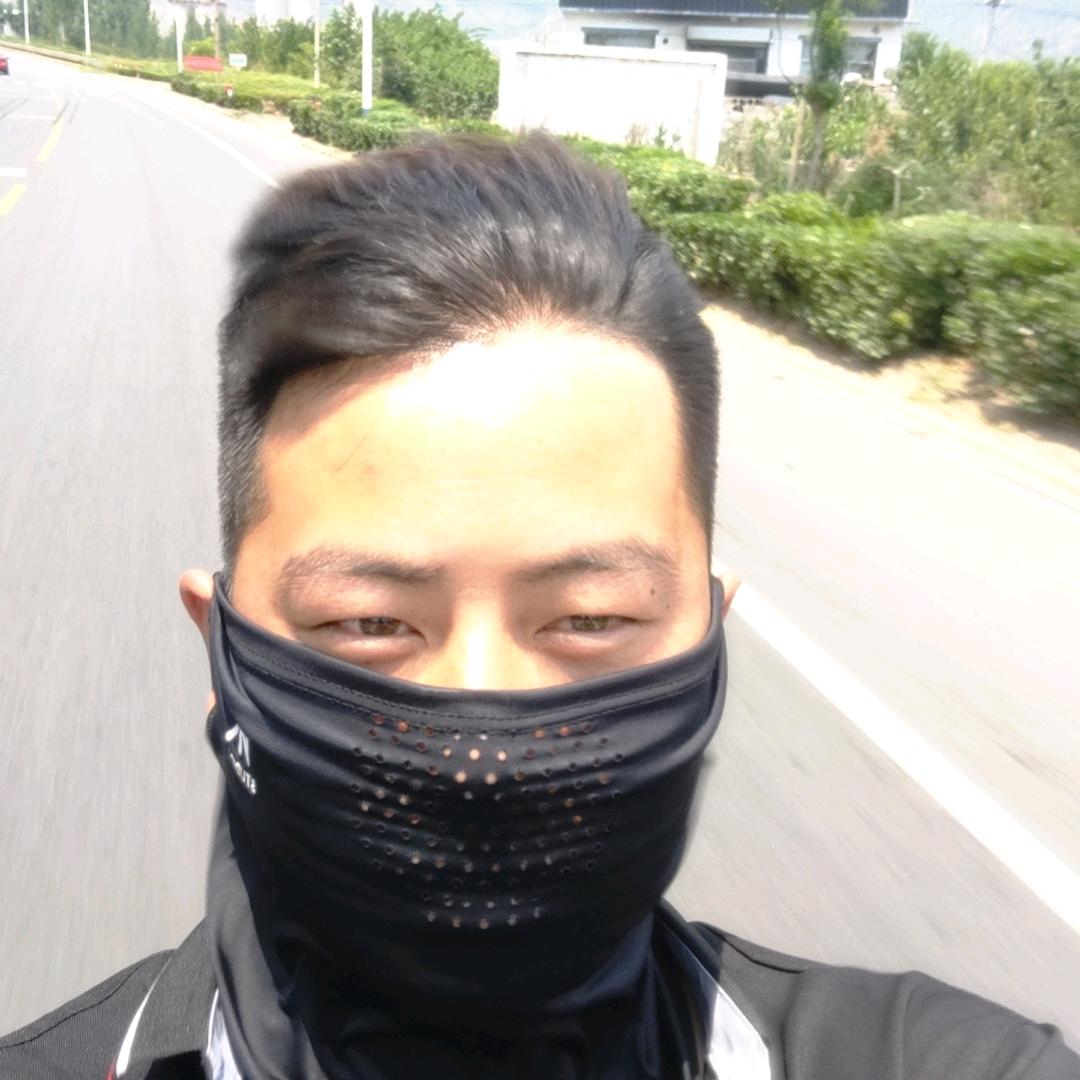 鸿兴