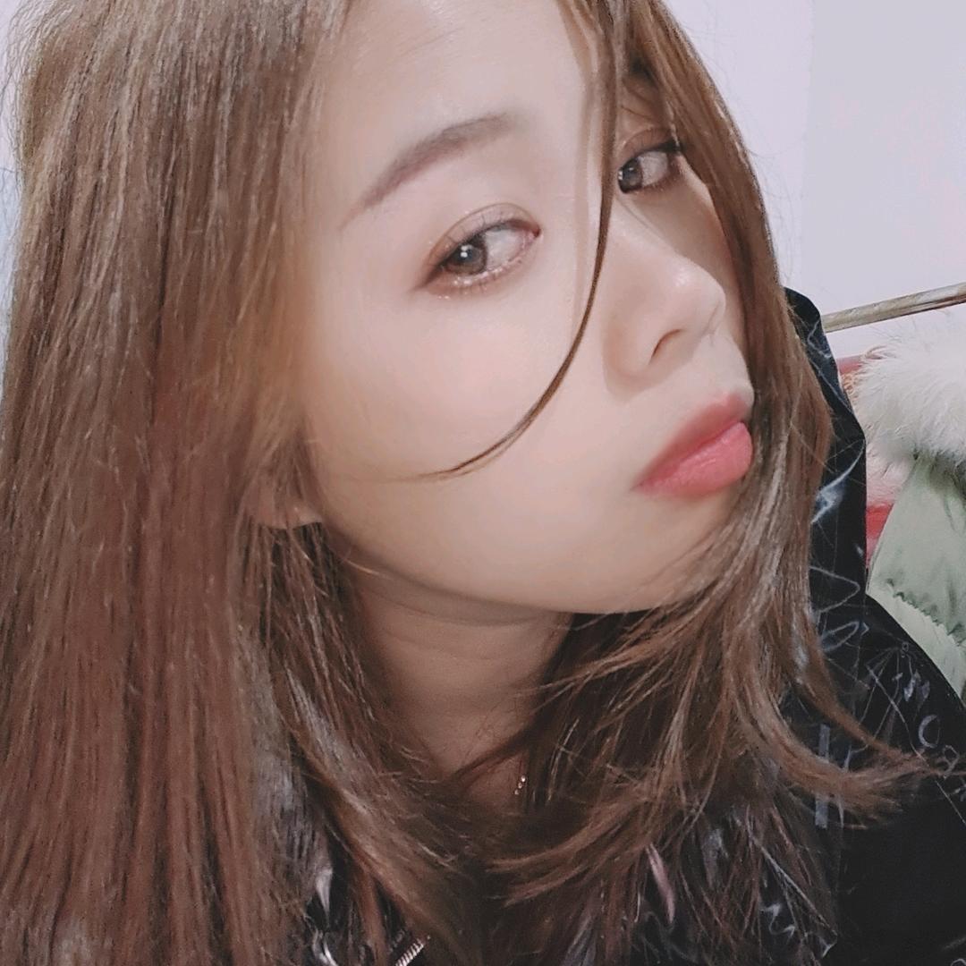 株洲周6福珠宝  创润店  婷婷