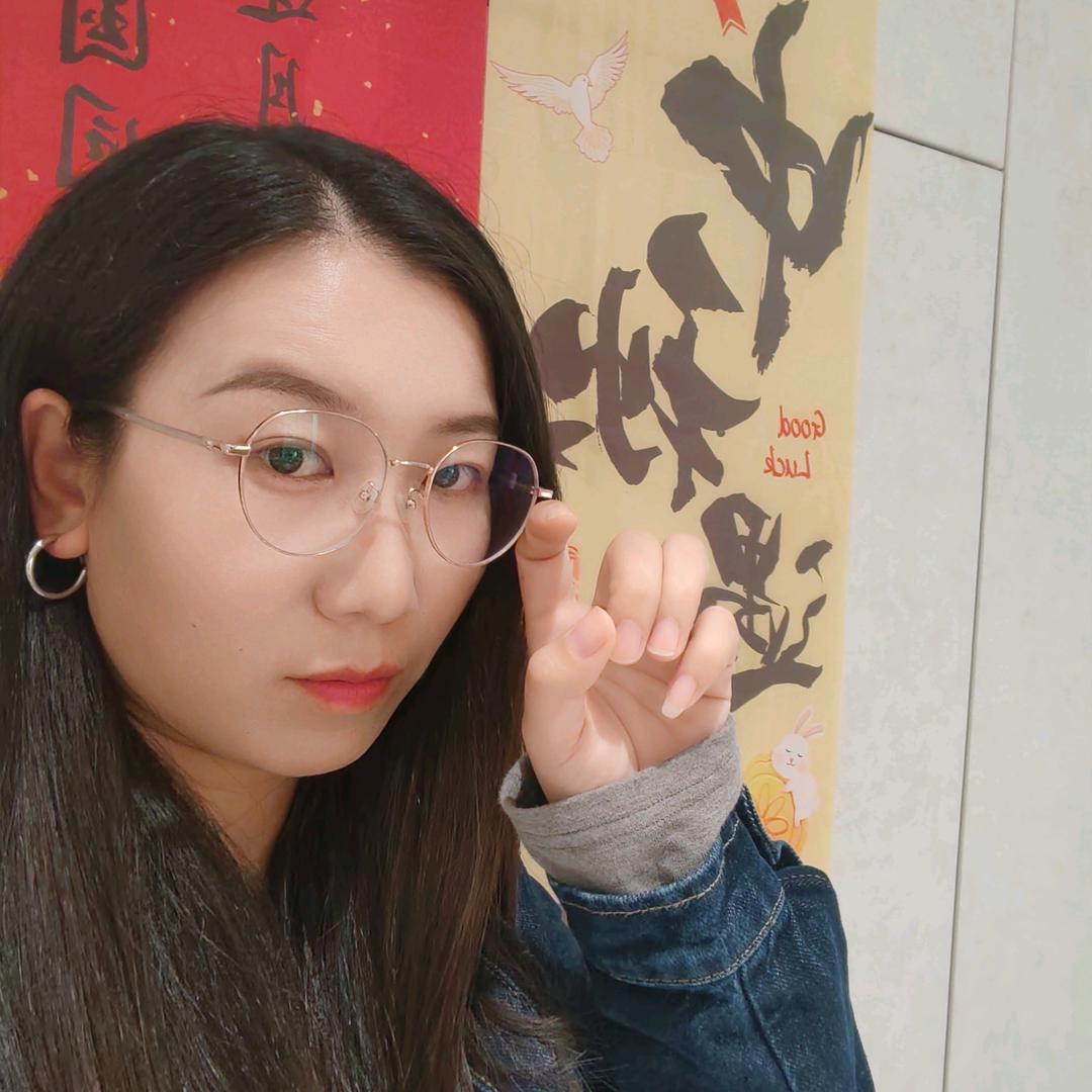 仙女不讲Li(๑><๑）