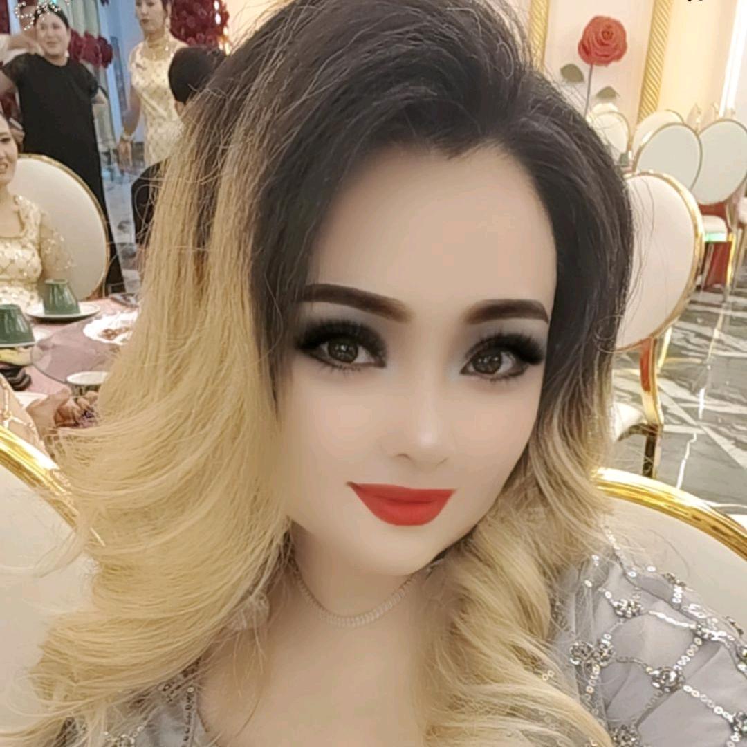 拜尔娜 MOM
