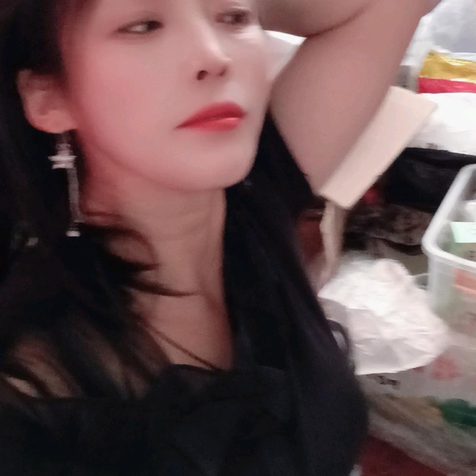 花好月圆💐🌸🌼🌻🌾🌙🍓