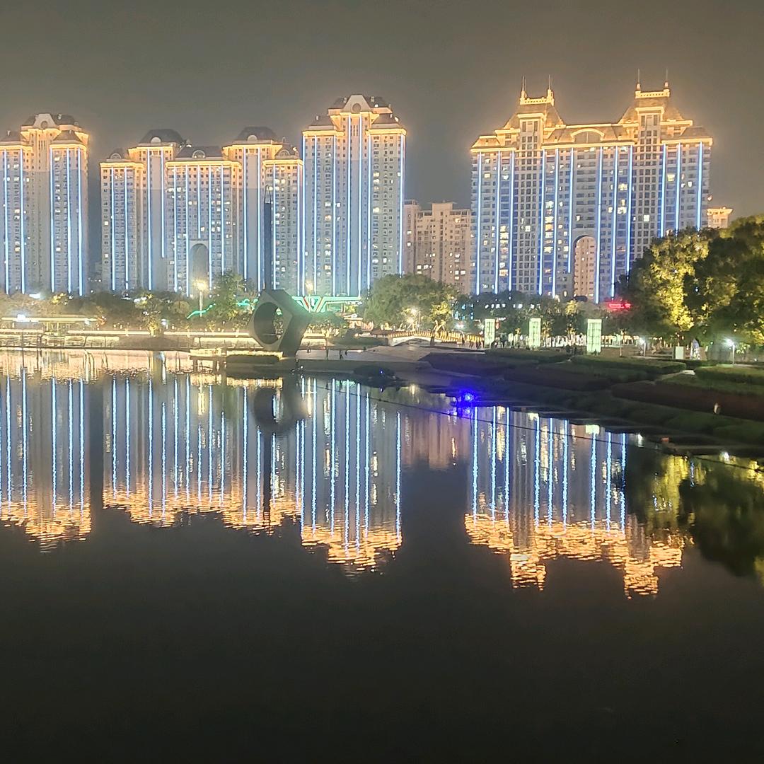 小馮