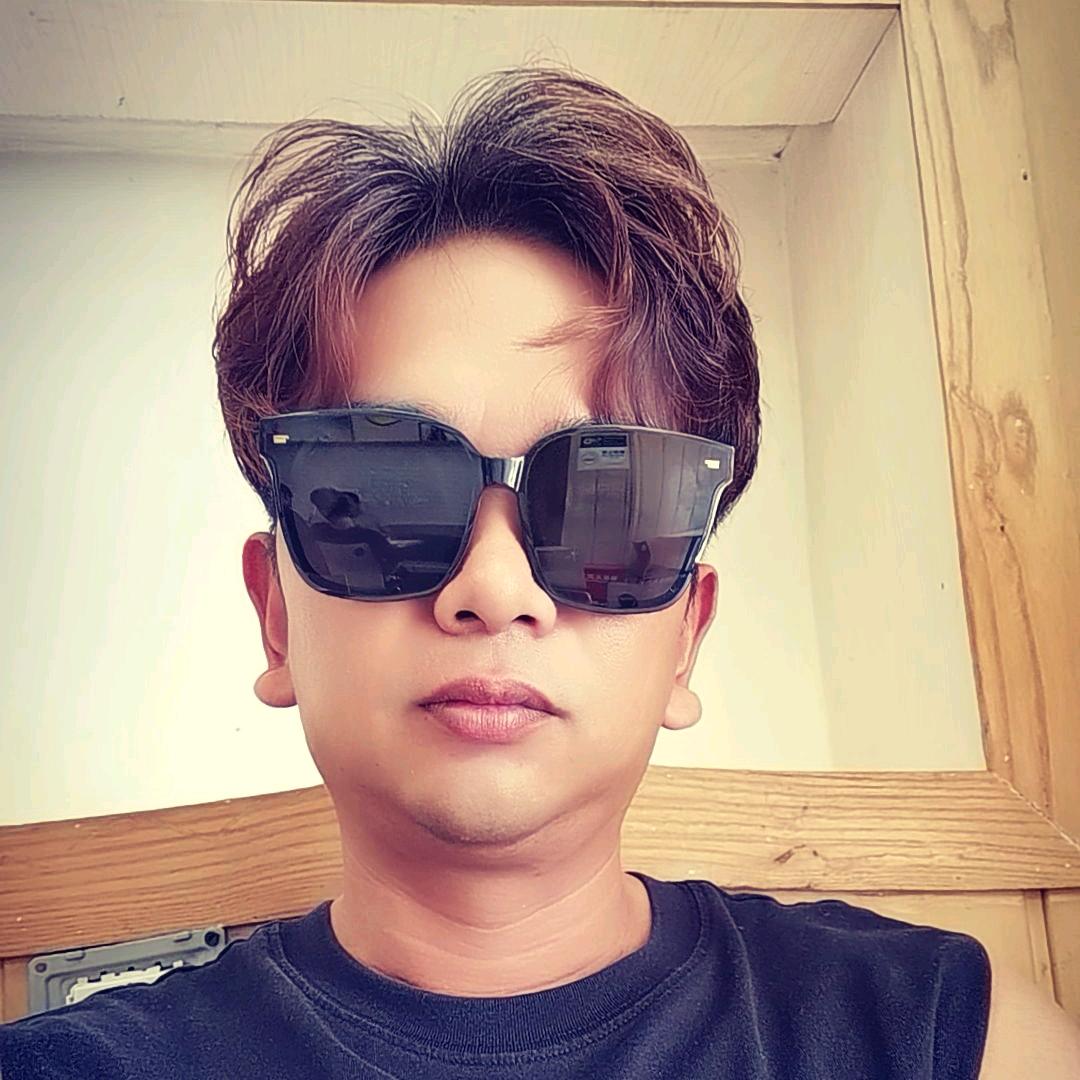 Mr .Yang