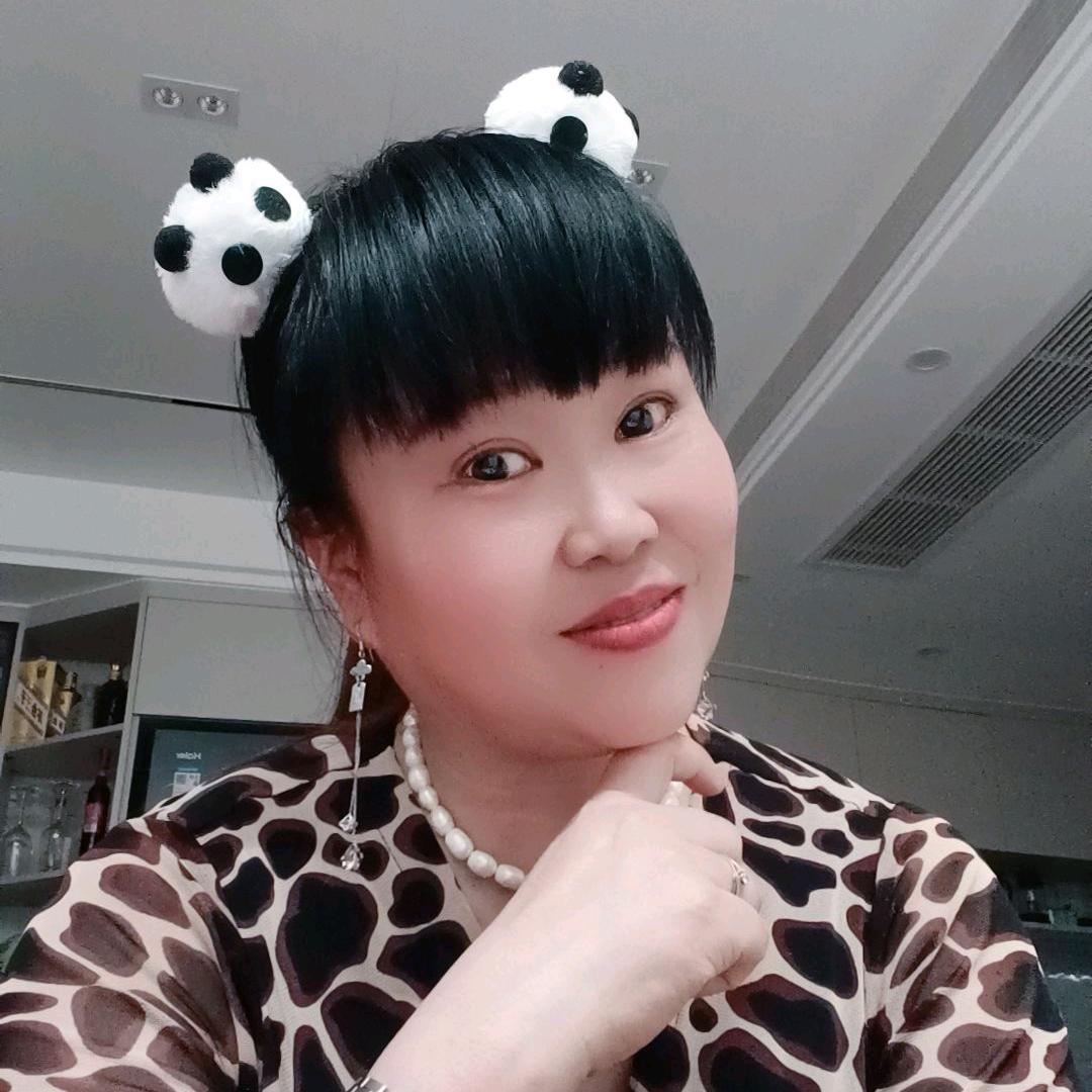快乐👫梅姐