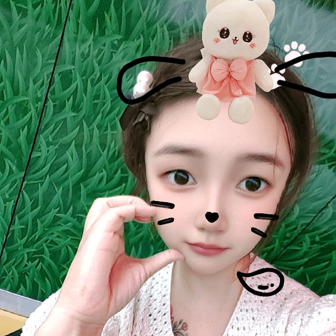 肖嘻嘻的摆摊日记🥑