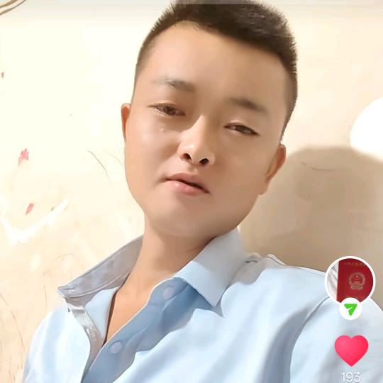 雷波脐橙小哥哥，单身