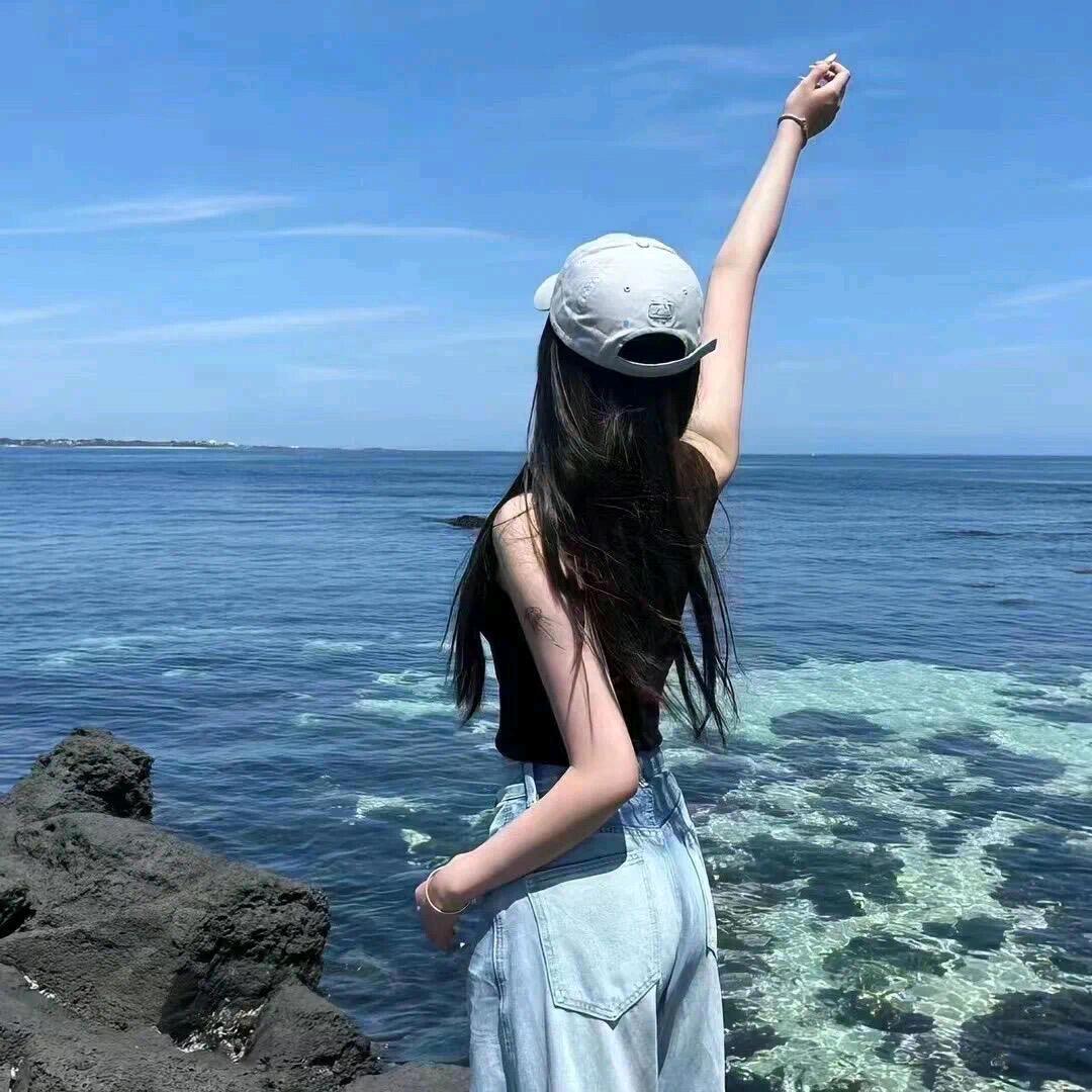 莉博博
