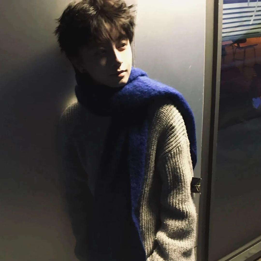 藏在风中的某朵云