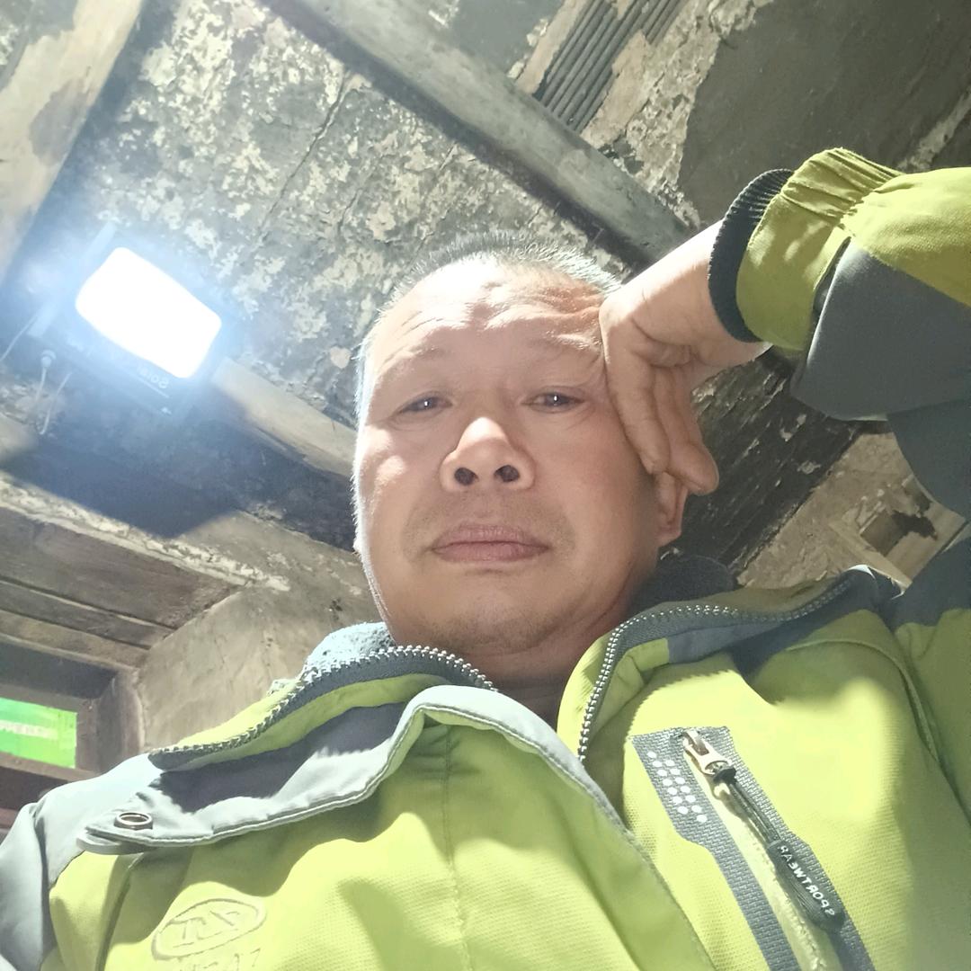 罗氏酒坊不定时开播愉乐主播
