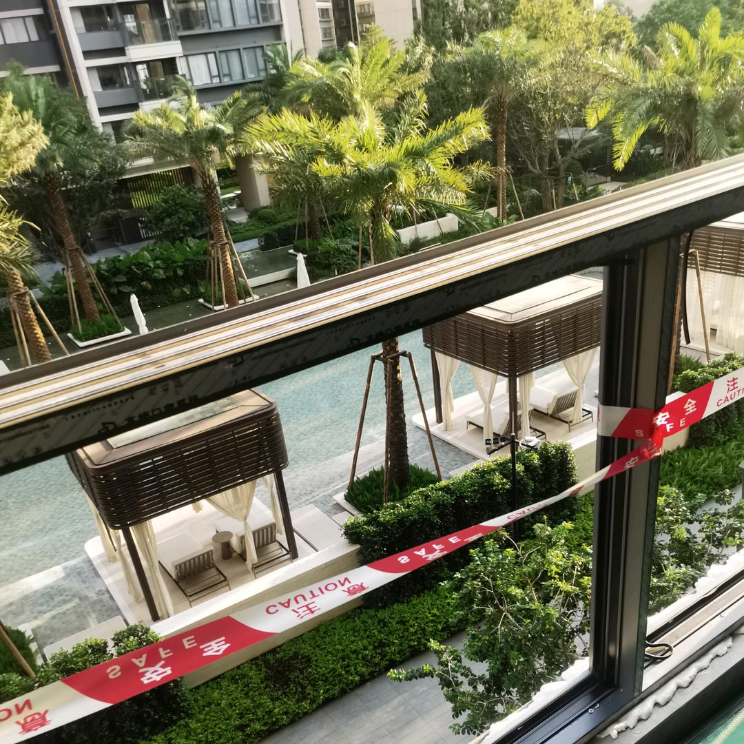 铅合金玻璃装饰