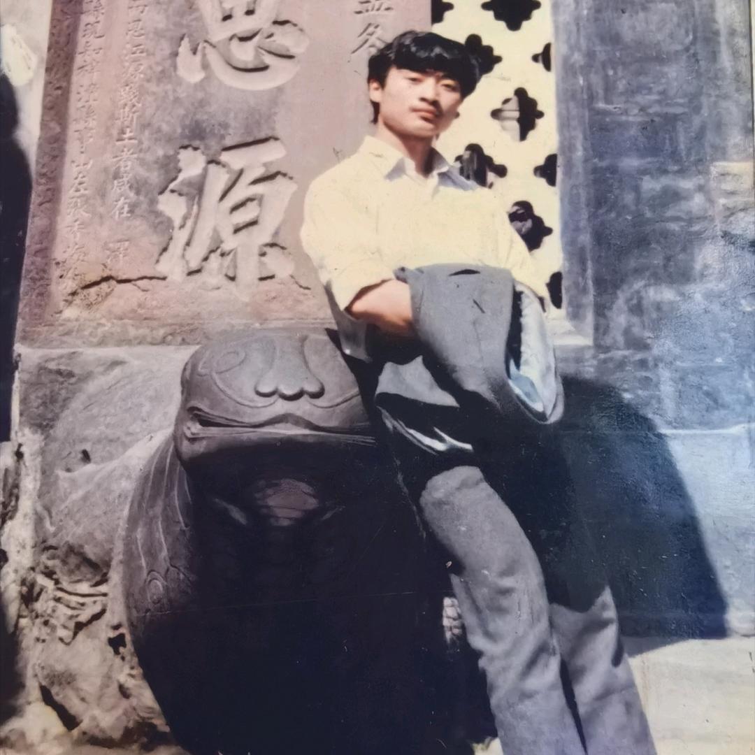 罗先生头像