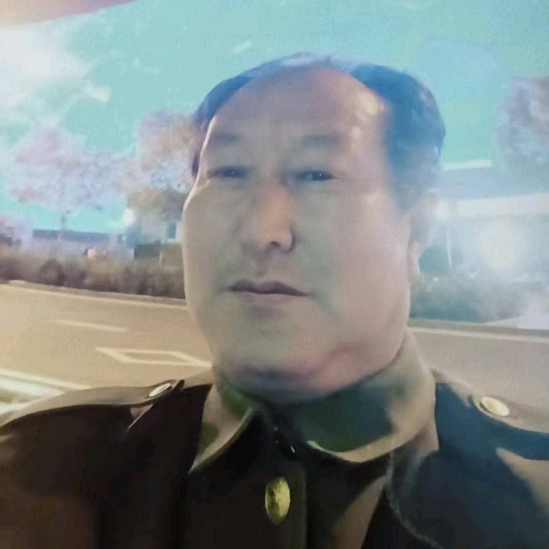 隆贤拾光