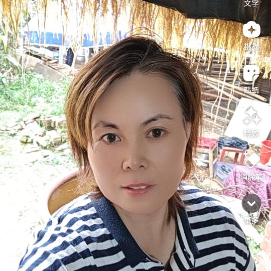 颜小肆