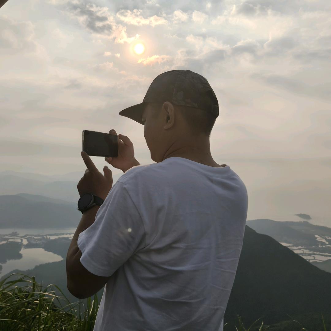 请叫我洋哥哥