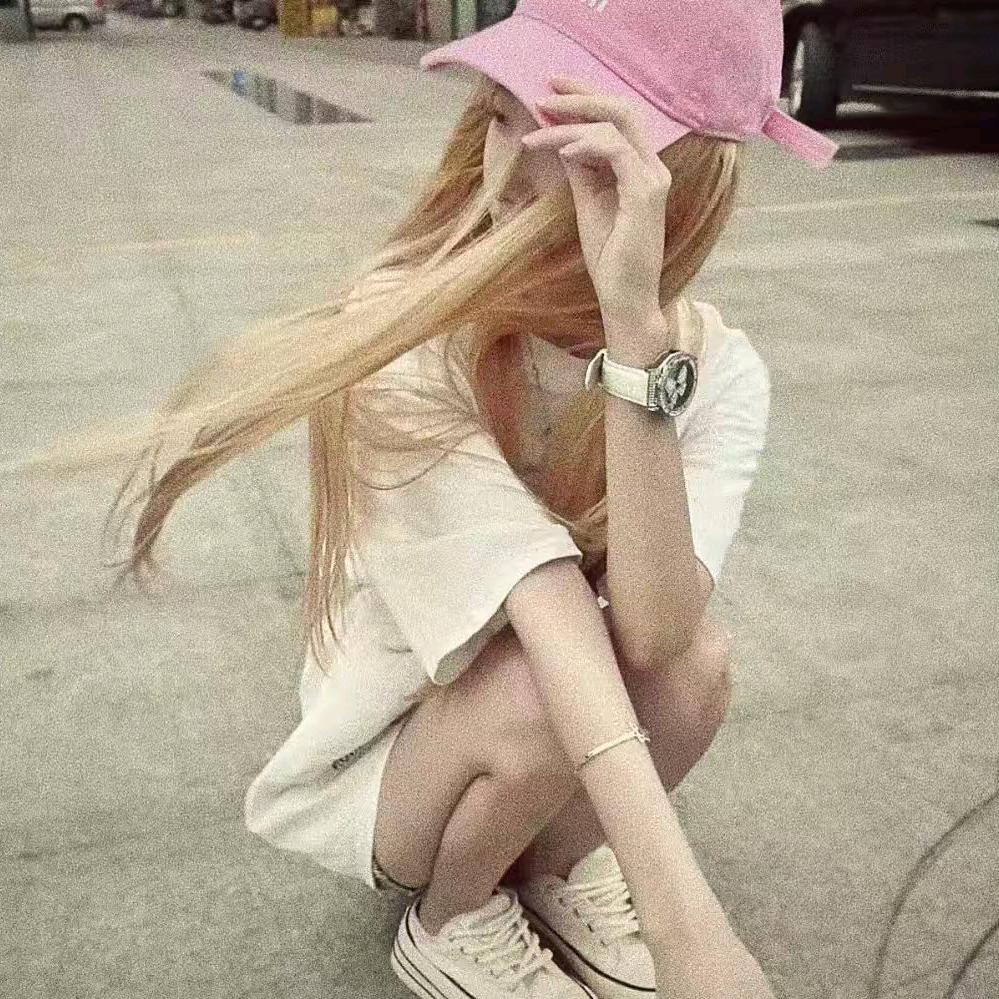 小柒.