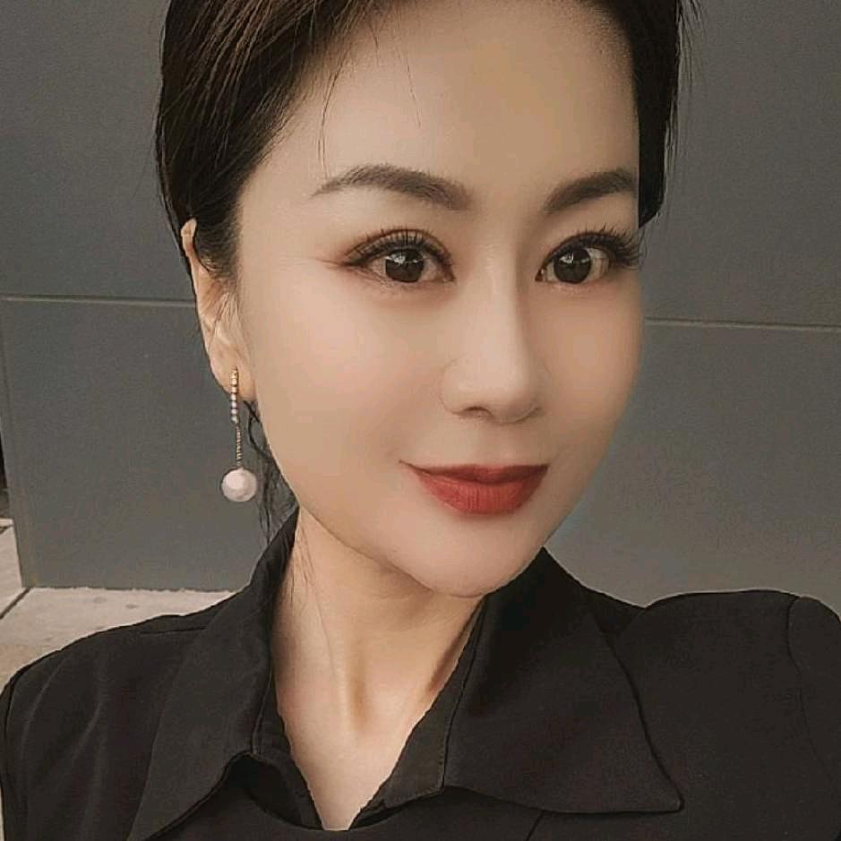 东胜女装衣欣小众店