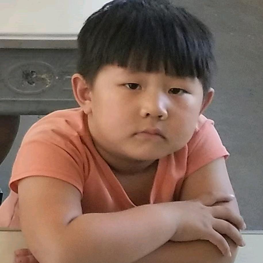 微笑着面对