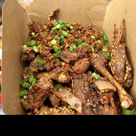 小王：香酥鸭