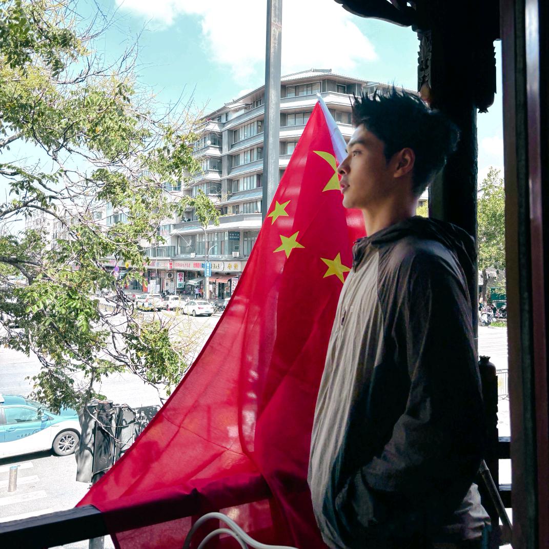 看不惯就报警