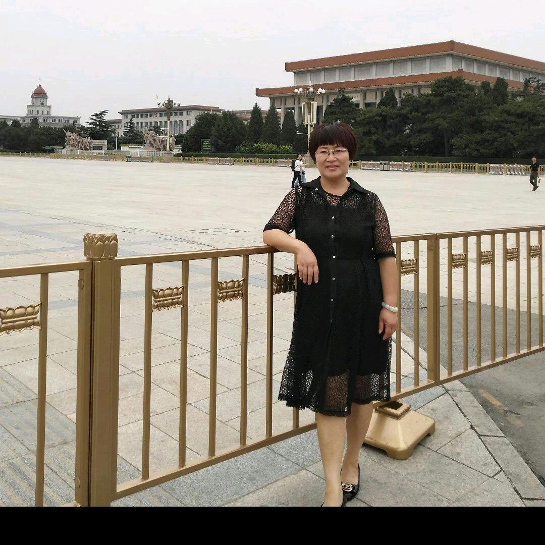 李雯家庭式托老