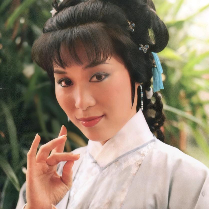 杨盼盼的粉小柠檬