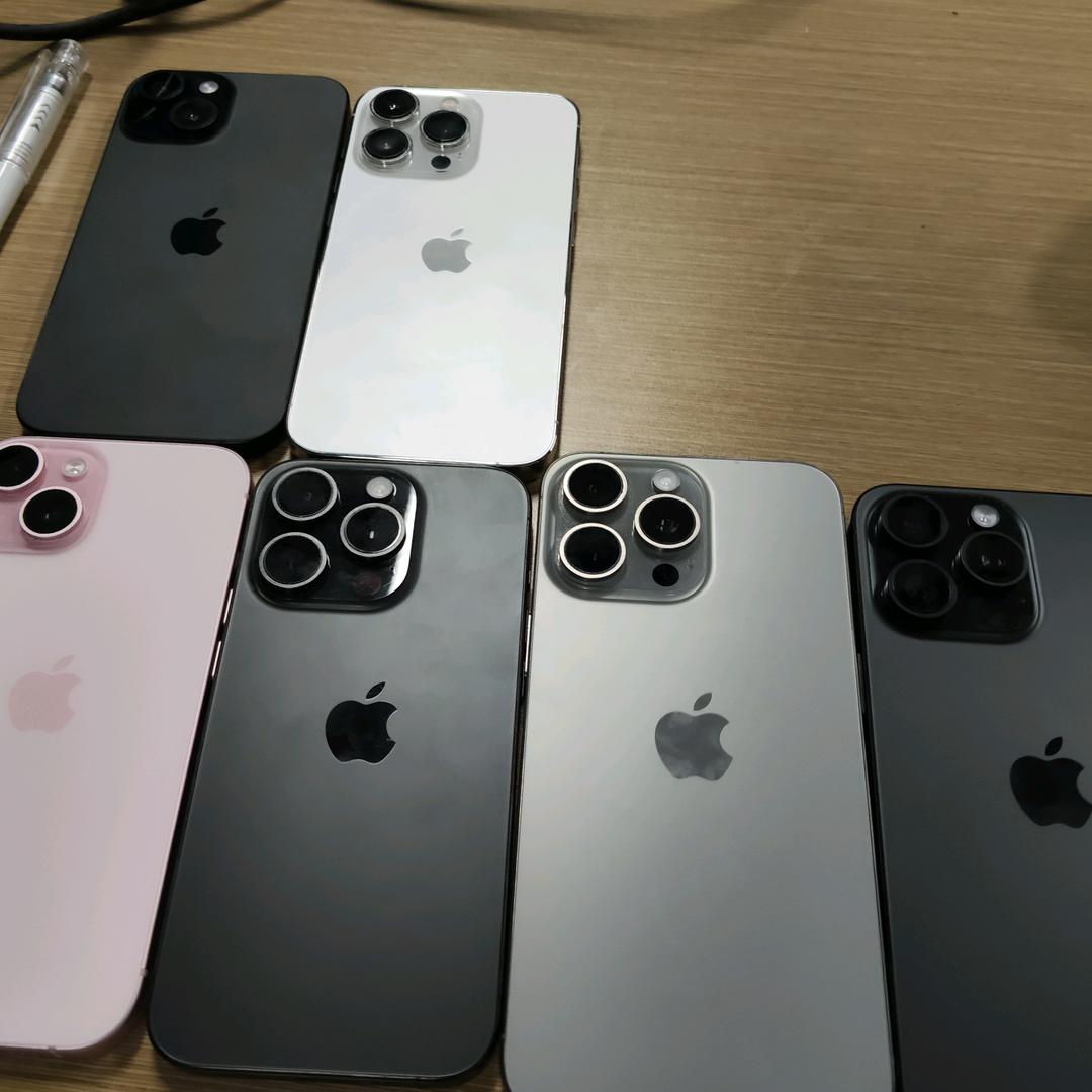 ૧(●´৺`●)૭