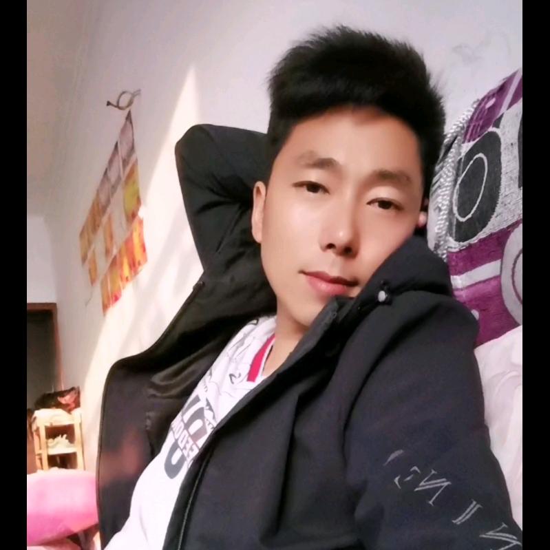 峰(ღ♡‿♡ღ)