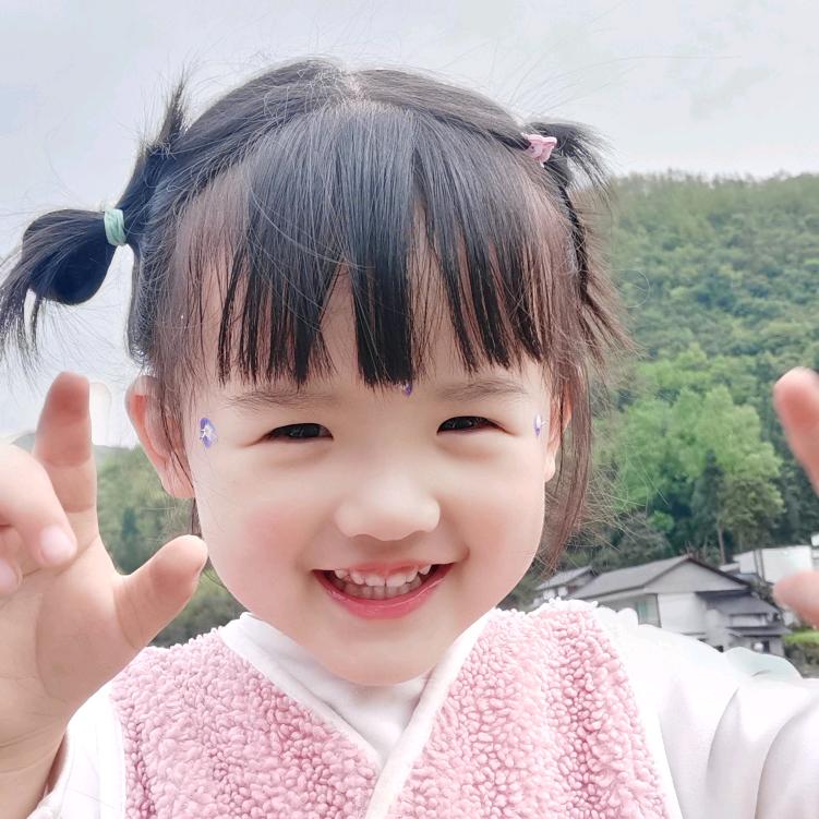小小白熊