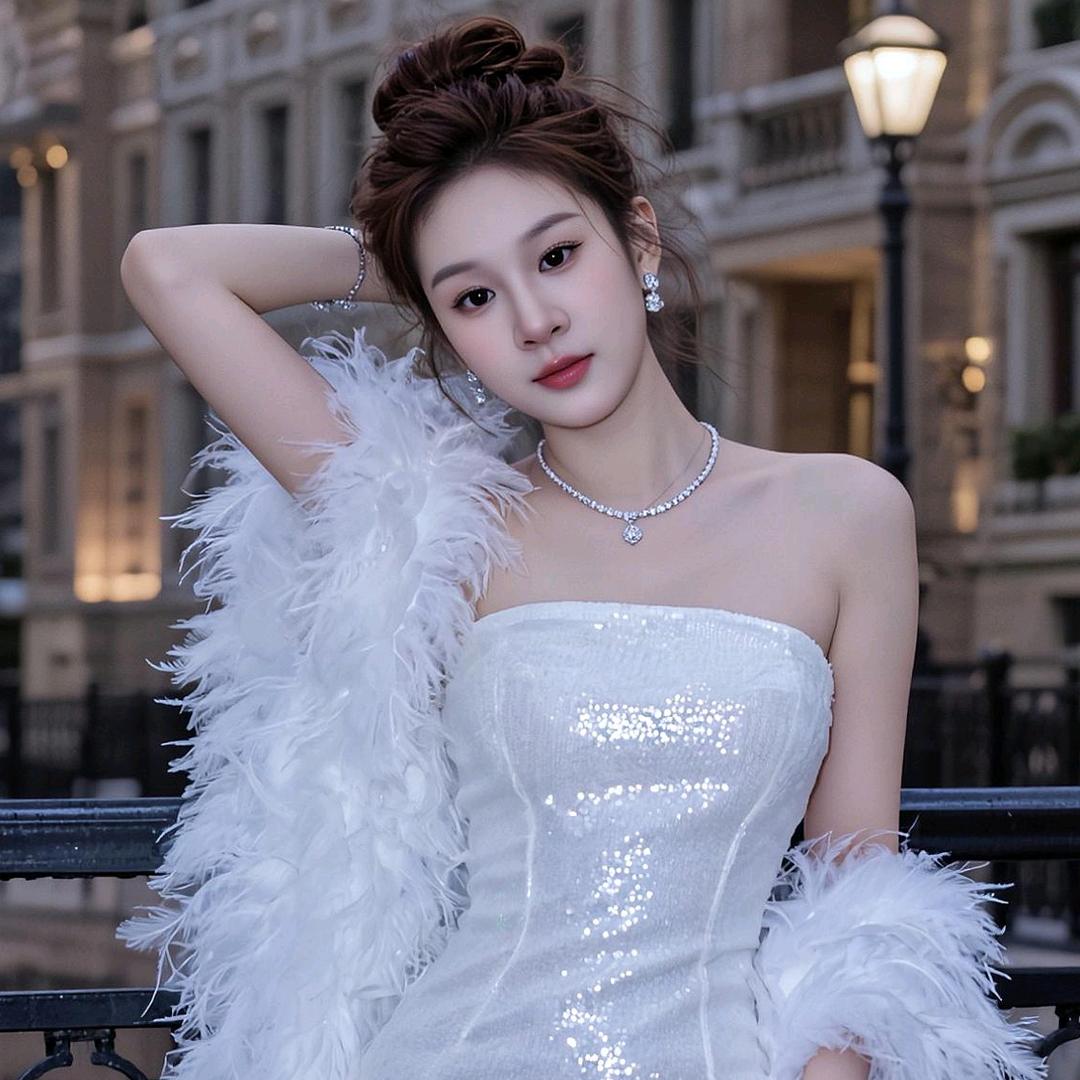 艾菲迪妮轻奢女装