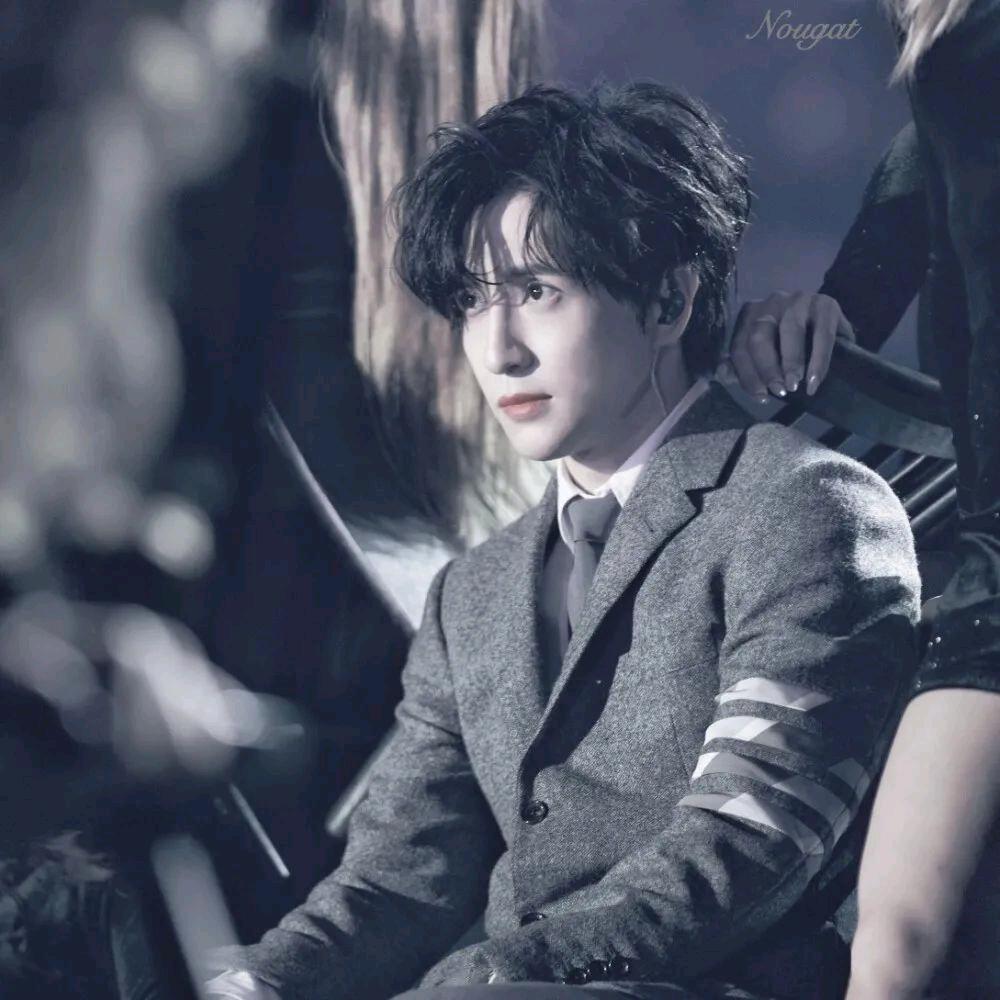 一百减七等于？