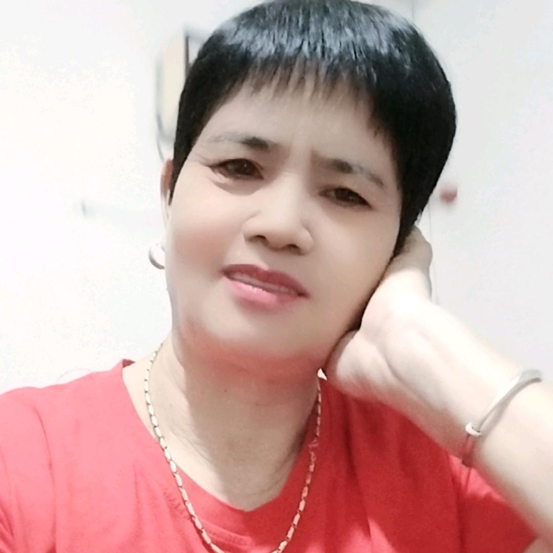 开心英子，回家乡了，
