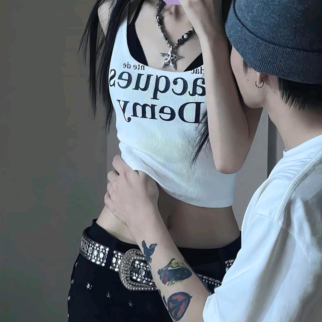 TiAom.