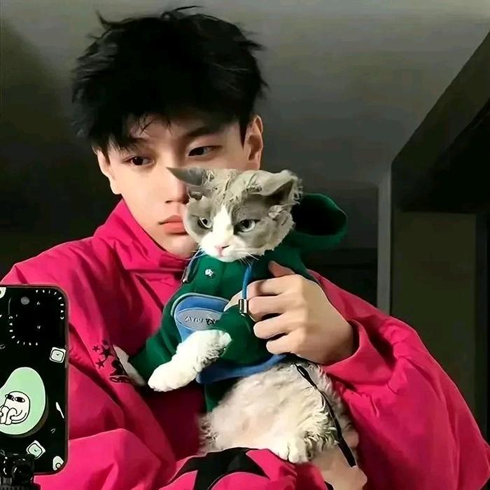 辉煌杰子