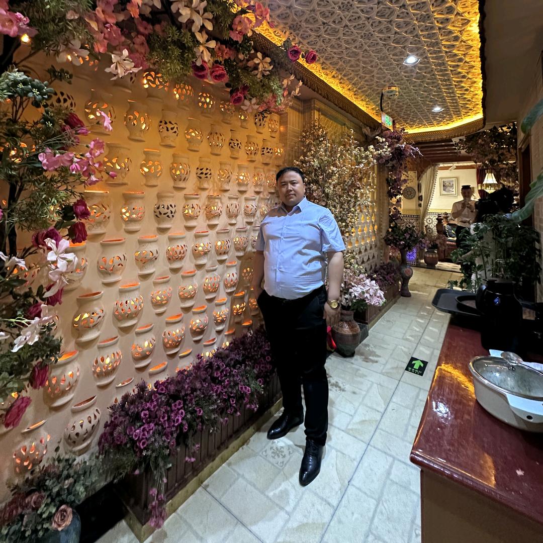 🕊哥🍾不在乎