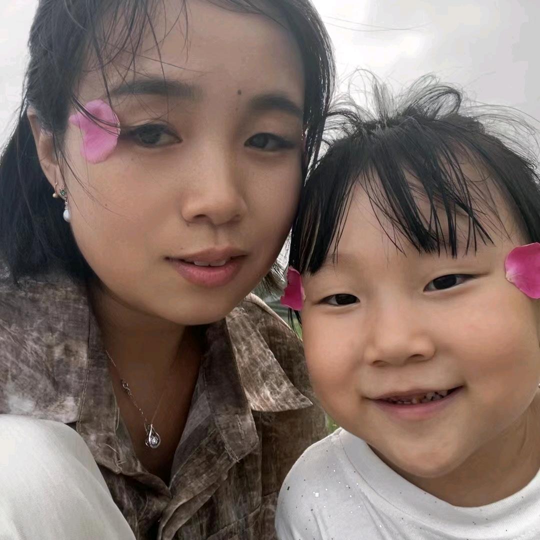 平平💓(๑ơ ₃ ơ)♥