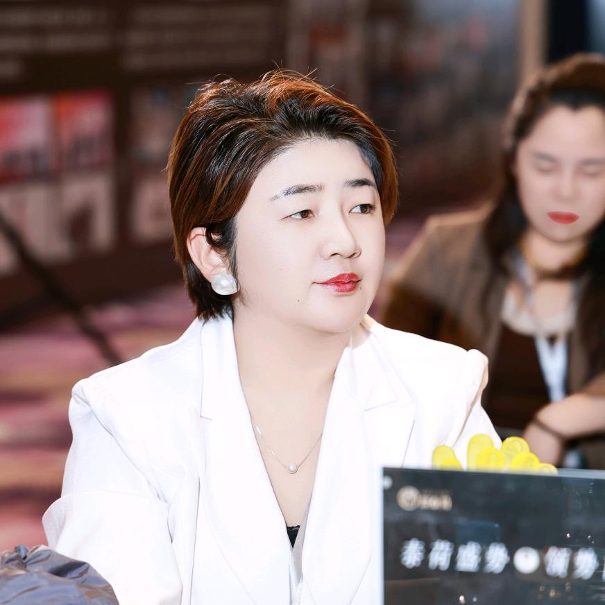 聚泰荷-金牌合伙人李宁