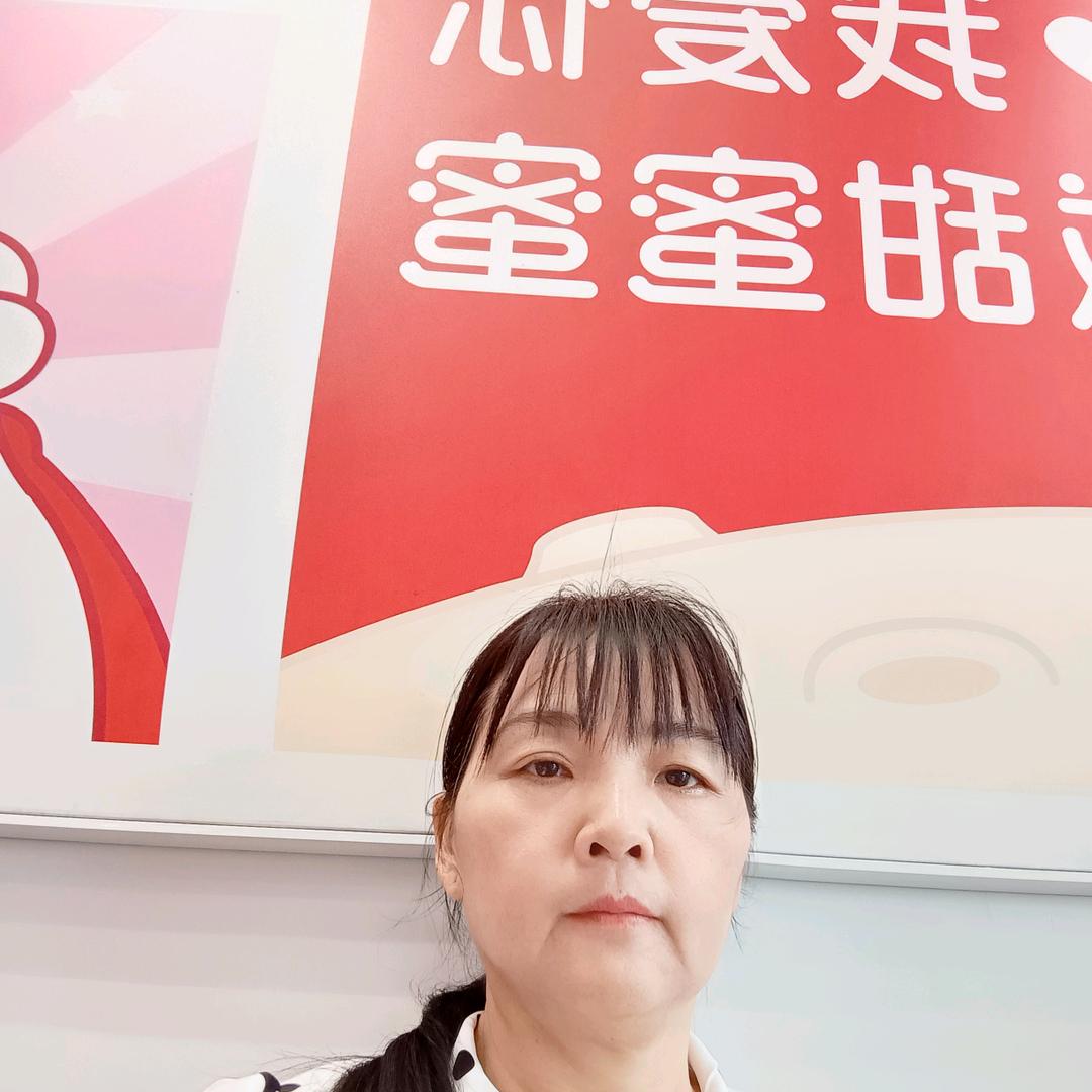 战在超人肩上起飞