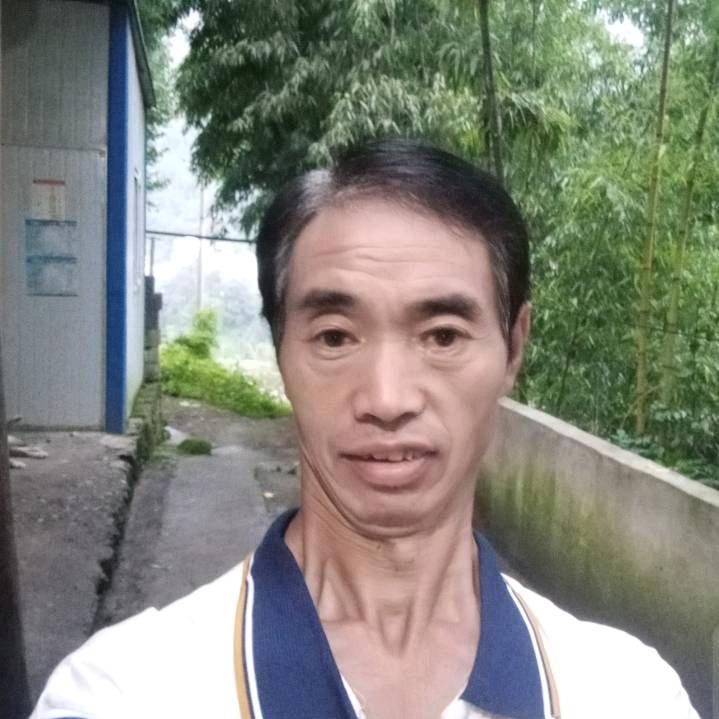 王登成