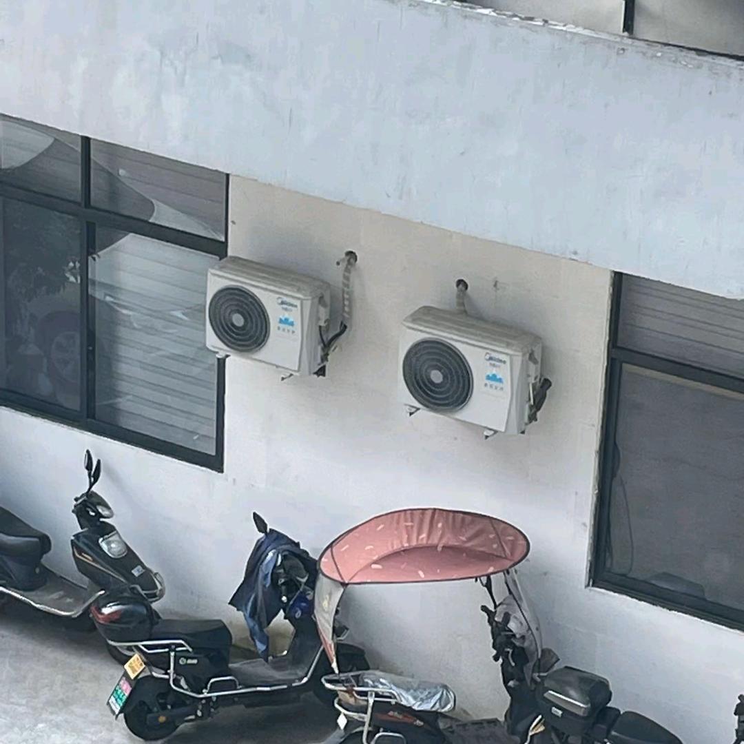 📕春风，夏雨，秋叶，冬雪