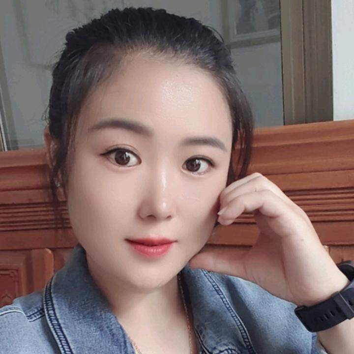 冰上的百合花