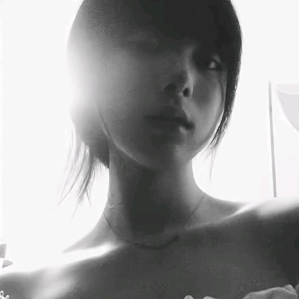 叉腰泡泡糖🍬
