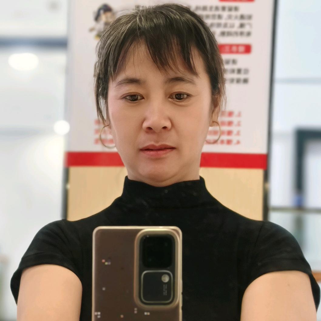 铿锵玫瑰