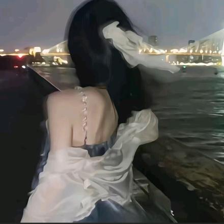 ^摆烂小鱼🐟^