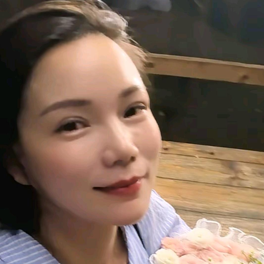 莹莹大小姐