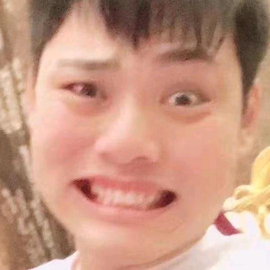 麦蔻健身  大脸(夹缝生存版)