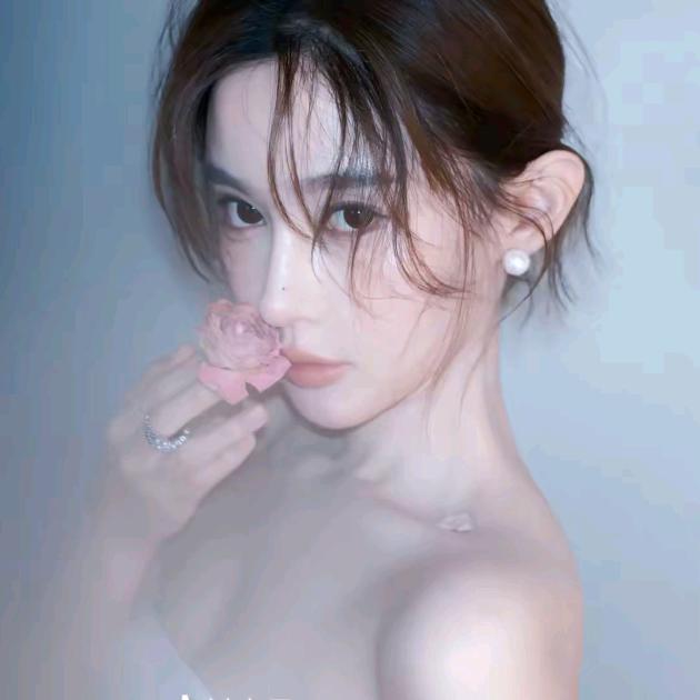 瓜瓜 ART ME-轻奢女装
