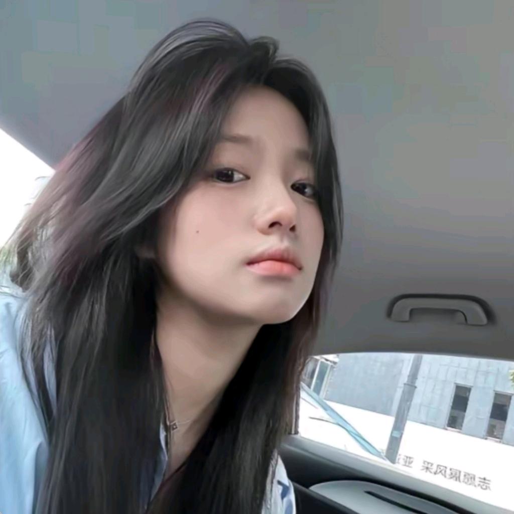 云潯間.
