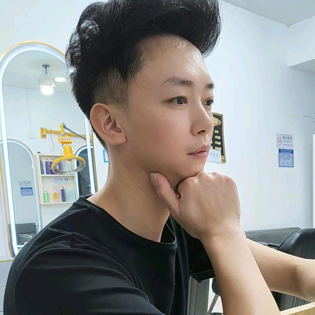 阿建造型