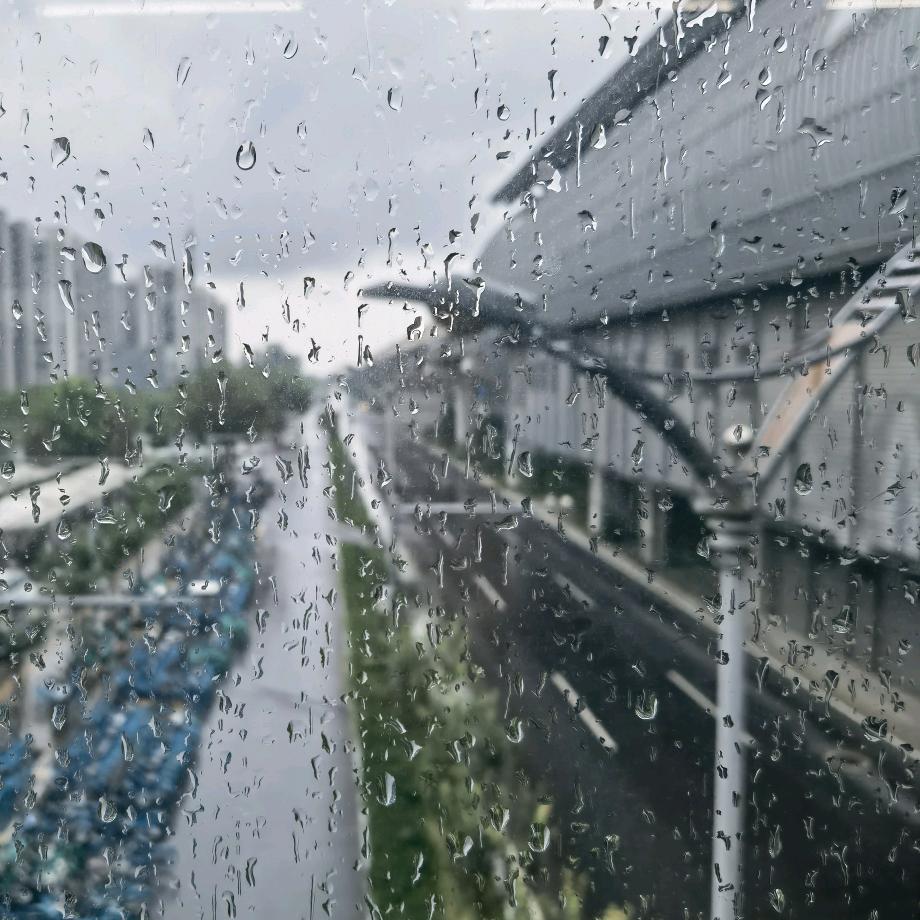 余生没那么长，请终于自己，活的还像自己！